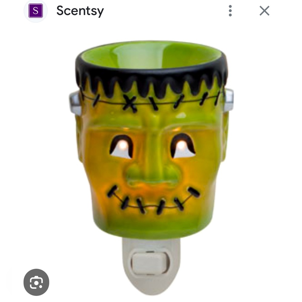 Scentsy Frankenstein "He's Alive" Halloween Scented Plug In Wax Warmer Retired